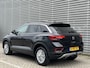 Volkswagen T-Roc 1.5 TSI 150PK Life Business / Digitale Cockpit Pro / Parkeersensoren V+A / LED / Keyless Entry / App-Connect / Navigatie **
