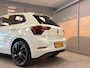 Volkswagen Polo 1.0 TSI Life Business | CAR PLAY | DONKER GLAS | LED | LMV |