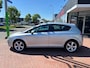 SEAT Leon 1.6 Streetstyle airco navi cruise control