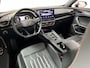 CUPRA Formentor 1.4 e-Hybrid VZ Black Edition / 245 PK/ AUTOMAAT/ PANODAK/ MEMORY SEAT/ LEDER/ KEYLESS/ NAVI/ FULL LINK/ STOELVERWARMING/ PARK. SENSOREN + CAMERA