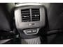 Volkswagen T-Roc 1.5 TSI Sport Aut. [ Virtual Navi Adapt.cruise Stoelverwarming ]
