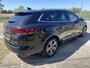 Renault Megane E-Tech Estate 1.6 Plug-In Hybrid 160PK Intens / Dealer onderhouden / Trekhaak.afneembaar / Automaat / Stoelverw.+Stuurverw. / Keyless / LMV / 2e Pinksterdag open 09.30 - 17.00 uur