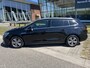 Renault Megane E-Tech Estate 1.6 Plug-In Hybrid 160PK Intens / Dealer onderhouden / Trekhaak.afneembaar / Automaat / Stoelverw.+Stuurverw. / Keyless / LMV / 2e Pinksterdag open 09.30 - 17.00 uur