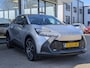 Toyota C-HR / C-HR+ 1.8 Hybrid 140 First Edition | Treeplanken | Trekhaak | All-Season | 360 cam. | Dodehoek | Elek. achterklep | PDC V+A | Prisma-LED