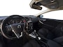 Volvo V40 2.0 T2 Nordic+ | Trekhaak | Stoelverwarming | Bluetooth | Cruise Control | Parkeersensoren Achter | 12 Maanden Garantie! |