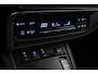 Toyota Auris Touring Sports 1.8 Hybrid Dynamic Ultimate | Trekhaak | Navigatie | Stoelverwarming | Keyless | Parkeersensoren voor/achter | Cruise Control | Clima | Camera | 17 inch | Rijstrooksensor | Bluetooth