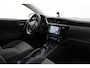 Toyota Auris Touring Sports 1.8 Hybrid Dynamic Ultimate | Trekhaak | Navigatie | Stoelverwarming | Keyless | Parkeersensoren voor/achter | Cruise Control | Clima | Camera | 17 inch | Rijstrooksensor | Bluetooth