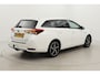 Toyota Auris Touring Sports 1.8 Hybrid Dynamic Ultimate | Trekhaak | Navigatie | Stoelverwarming | Keyless | Parkeersensoren voor/achter | Cruise Control | Clima | Camera | 17 inch | Rijstrooksensor | Bluetooth