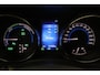 Toyota Auris Touring Sports 1.8 Hybrid Dynamic Ultimate | Trekhaak | Navigatie | Stoelverwarming | Keyless | Parkeersensoren voor/achter | Cruise Control | Clima | Camera | 17 inch | Rijstrooksensor | Bluetooth