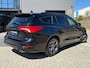 Ford Focus Wagon 1.0 EcoBoost ST Line Automaat Weinig KM