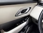 Land Rover Range Rover Velar 2.0 I4 AWD R-Dynamic HSE 241Pk Automaat (PANORAMADAK, LUCHTVERING, VIRTUAL COCKPIT, APPLE CARPLAY, GROOT NAVI, STUUR/STOELVERWARMING, CAMERA, MEMORY SEATS, ELEK ACHTERKLEP, NIEUWSTAAT)