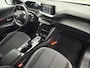 Peugeot e-2008 EV Active 50 kWh 3-Fase SOH 93,8% | Stoelverwarming | Camera | Carplay&Android