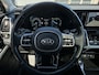 Kia Sorento 1.6 T-GDI Hybrid 2WD ExecutiveLine 7p. Schuif/kanteldak, seat memory, stoel- & stuurverwarming, stoelventilatie, 360° camera, achterbank verwarmd, HUD, dodehoek detectie