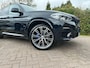 BMW X3 xDrive30e M Sport 292 PK | Panormamadak | Adaptive cruise | Trekhaak | M-pakket | Sportstoelen | 21 inch | Head-up Display | Memory seats | Harman Kardon | 360 graden camera | Keyless | Stoelverwarming | Adaptief deming systeem | Draadloos opladen