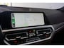 BMW 3-Serie 320i M-Pakket | Carplay | 19 inch | Dealeronderhouden | NAP