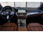 BMW 3-Serie 320i M-Pakket | Carplay | 19 inch | Dealeronderhouden | NAP