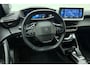 Peugeot e-2008 EV Allure Pack 50 kWh | Achteruitrijcamera | Cruise control | Stoelmassage | Apple carplay | Airco | Touchscreen | Parkeersensoren | Spraakbediening | Lane keeping system