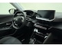 Peugeot e-2008 EV Allure Pack 50 kWh | Achteruitrijcamera | Cruise control | Stoelmassage | Apple carplay | Airco | Touchscreen | Parkeersensoren | Spraakbediening | Lane keeping system