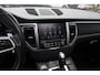 Porsche Macan 2.0 / Panoramadak / Camera / Luchtvering / Bose / 21'' / Sportchrono / Leder / Navigatie / Stoelverwarming / DAB / Cruise Control