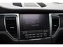Porsche Macan 2.0 / Panoramadak / Camera / Luchtvering / Bose / 21'' / Sportchrono / Leder / Navigatie / Stoelverwarming / DAB / Cruise Control