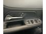 Mercedes-Benz B-klasse 180 Business Solution Luxury | Parkeer camera | Elektrische achterklep | Carplay