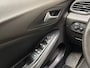 Opel Grandland X 1.6 Turbo Hybrid4 Ultimate 301Pk Automaat (APPLE CARPLAY, STOELKOELING/VERWARMING, MEMORY SEATS, LEDER, 360 CAMERA, TREKHAAK, ADAPTIVE CRUISE, GETINT GLAS, NIEUWSTAAT)