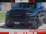 Dodge Ram BLACK OPS LIMITED 5.7 V8 4x4 | HUD | LUCHTVERING | BOM VOL | CREW CAB | DUBBELE CABINE | 5 PERSOONS | DC |