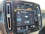 Volvo XC40 1.5 T4 Plug-in hybrid Ultimate Bright | Panoramadak | 360 camera | Stoelverwarming | Harman/Kardon sound
