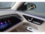 Mercedes-Benz E-klasse 400 e 4MATIC Exclusive Line | Hypercreen | Luchtvering | Achterasbesturing | Distronic+ | Massage | Stoelventilatie | 3D-Display | HUD | Vlakkenverwarming | Digital Light |