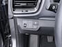 Kia Stonic 1.0 T-GDi MHEV DynamicPlusLine - Navigatie - Climate Control - Stoel / Stuurwielverwarming - Achteruitrijcamera - Cruise Control - Fabrieksgarantie tot 05-2032