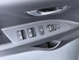 Kia Stonic 1.0 T-GDi MHEV DynamicPlusLine - Navigatie - Climate Control - Stoel / Stuurwielverwarming - Achteruitrijcamera - Cruise Control - Fabrieksgarantie tot 05-2032