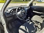 Suzuki Swift 1.2 STYLE SMART HYBR. KEYLESS ECC CAMERA CARPLAY NAVI ADD. CRUISE