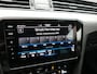 Volkswagen Passat Variant 1.4 TSI GTE Business PHEV 218pk Dealer O.H. | Trekhaak Af Fabriek | Adaptive Cruise | Camera | Sportstoelen Massage & Memory | Keyless | Apple Carplay | Blis | Stoelverwarming | Navigatie | DAB | Plug In Hybrid |