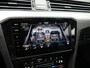 Volkswagen Passat Variant 1.4 TSI GTE Business PHEV 218pk Dealer O.H. | Trekhaak Af Fabriek | Adaptive Cruise | Camera | Sportstoelen Massage & Memory | Keyless | Apple Carplay | Blis | Stoelverwarming | Navigatie | DAB | Plug In Hybrid |