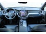 Volvo XC60 2.0 T6 Plug-in hybrid AWD Ultra Black Edition | Panoramadak | Luchtvering | Verwarmbare voorstoelen met massagefunctie en ventilatie | 360 graden camera | Head-up display | Keyless | Elektrische achterklep