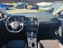 Volkswagen Golf 1.4 TSI ACT Highline | Met o.a. panoramadak, adaptive cruise, PDC voor en achter, bluetooth en navigatie!