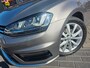 Volkswagen Golf 1.4 TSI ACT Highline | Met o.a. panoramadak, adaptive cruise, PDC voor en achter, bluetooth en navigatie!