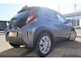 Toyota Aygo X 1.0 VVT-i MT Play Allseason banden | Armsteun