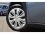 Toyota Aygo X 1.0 VVT-i MT Play Allseason banden | Armsteun