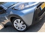 Toyota Aygo X 1.0 VVT-i MT Play Allseason banden | Armsteun