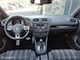 Volkswagen Golf 2.0 GTI DSG | CARLPAY | SPORTUITLAAT | 19'' | NAVI | XENON | PDC |