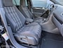 Volkswagen Golf 2.0 GTI DSG | CARLPAY | SPORTUITLAAT | 19'' | NAVI | XENON | PDC |