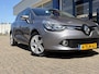 Renault Clio Estate 0.9 TCe Dynamique / NL-Auto / Cruise-Control / Trekhaak / Keyless / Navi / Airco / Radio-Bluetooth / PDC-Achter / 16'' LMV / ENZ.