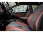 Volkswagen ID.4 First Pro 77 kWh SOH 90% Trekhaak/ Stoel-stuurverwarming/ Camera/ Navigatie/ Carplay/ Sfeerverlichting/ Full led/ 20" Lmv