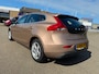 Volvo V40 1.6 D2 Momentum / airco / cruise.control / navi / camera / pdc / nap…..