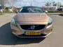 Volvo V40 1.6 D2 Momentum / airco / cruise.control / navi / camera / pdc / nap…..