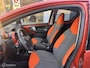 Toyota Aygo 1.0 VVT-i Dynamic Orange Airco Automaat