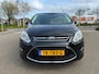 Ford C-Max 1.6 EcoBoost Titanium / panorama / dealer.onderhouden / airco / cruise.control / navi / camera / pdc / trekhaak......