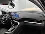 Peugeot 3008 1.2 PureTech Allure Limited Automaat | Navigatie | grip control | Sensoren V+A |