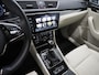 Skoda Superb Combi 1.4 TSI iV Laurin & Klement | Trekhaak | Leder | Canton | 360 | Keyless | Adaptive Cruise | Virtual | Memory | Carplay